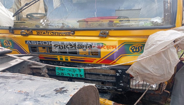 দুর্ঘটনা কবলিত গাড়ি থানায় আটক, ঘুষ নিয়ে ফিটনেস দিল ব্রাহ্মণবাড়িয়া বিআরটিএ