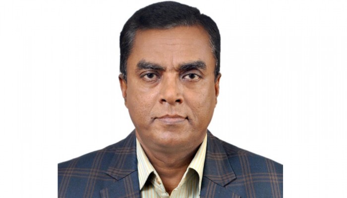 বর্তমান প্রধান প্রকৌশলী তুষার মোহন সাধু খাঁ জনস্বাস্থ্য প্রকৌশল অধিদপ্তরে দুর্নীতির রাজত্ব কায়েম করেছেন।