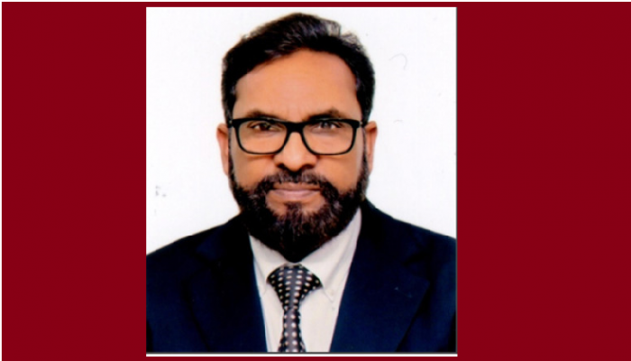 নতুন নিয়োগ পাওয়া যুক্তরাষ্ট্রের পাসপোর্টধারী এমডি সামাদ মৃধার বিরুদ্ধেও নারী কেলেঙ্কারি অনিয়ম দুর্নীতির অভিযোগ উঠেছে।