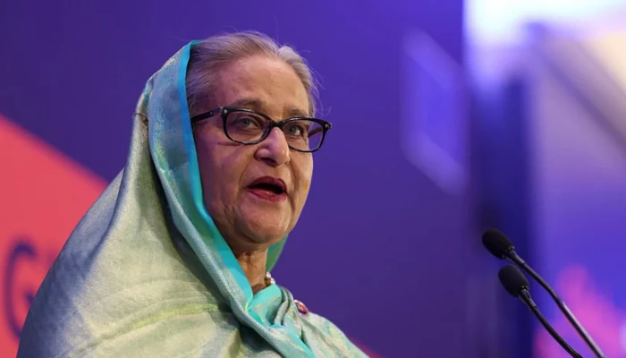 ভারতে অবস্থানরত হাসিনাসহ ১৭ জনের দেশত্যাগে নিষেধাজ্ঞা