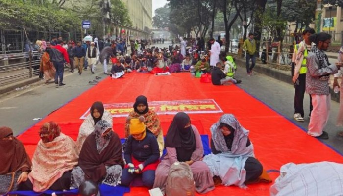 তারেক রহমানের জন্য শাহবাগ ছাড়লো ইনকিলাব মঞ্চ