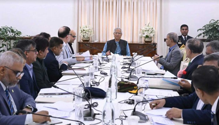 নির্বাচনের আগে সাইবার নিরাপত্তা জোরদারের নির্দেশ প্রধান উপদেষ্টার