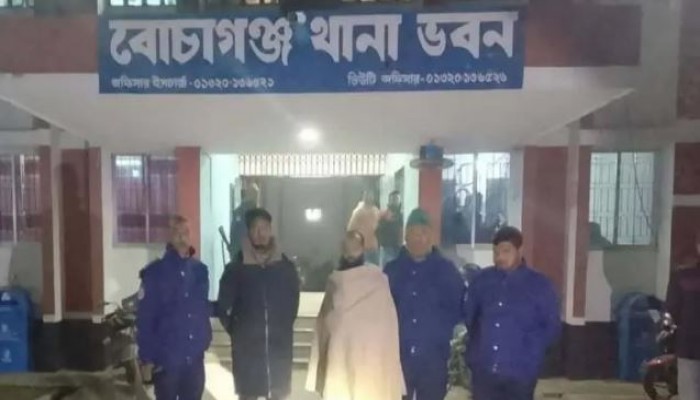 রাতে চাঁদা নিতে যাওয়া এনসিপি নেতাকে ধরে পুলিশে দিলো স্থানীয়রা