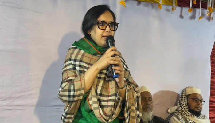 এখন তোমার সব হয়েছে, পর হয়েছি আমি : রুমিন ফারহানা
