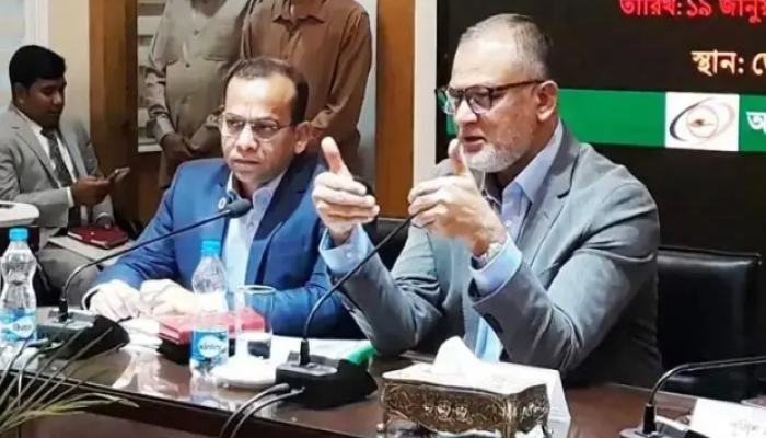 চালের দাম ২০ টাকা বেড়ে গেছে পদ্মা সেতুর দায় পরিশোধ করতে গিয়ে: বাণিজ্য উপদেষ্টা