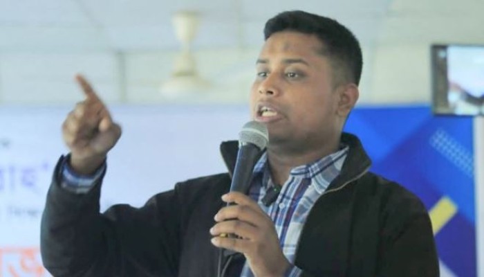 ​বাকহীন বাকশক্তি পেয়ে জুলাই যোদ্ধাদের ভুলে গেছেন: হাসনাত