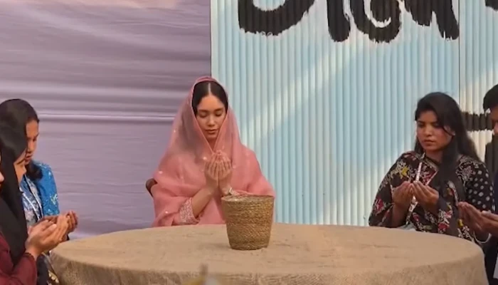 ​তরুণ ভোটারদের সঙ্গে জাইমা রহমানের ‘চায়ের আড্ডা’