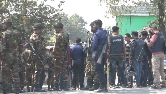 ​নাটোরে বিএনপি ও জামায়াত সমর্থকদের সংঘর্ষ, আহত ৬