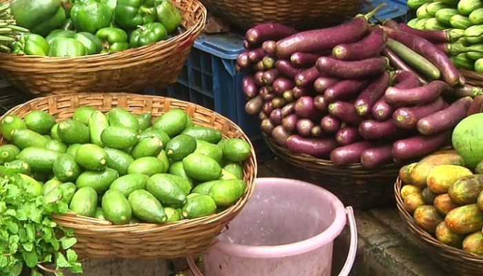 রমজানের শুরুতেই চড়া নিত্যপণ্যের দাম