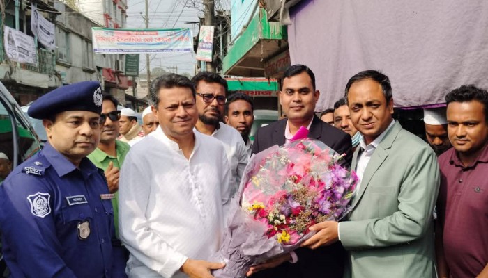 গৃহায়ন মন্ত্রণালয়ে অপব্যয় বরদাস্ত নয়: জাকারিয়া তাহের সুমন