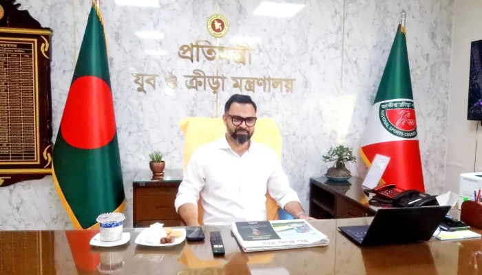 ​ অস্ট্রেলিয়াগামী মেয়েদের শুভেচ্ছা জানালেন ক্রীড়া প্রতিমন্ত্রী