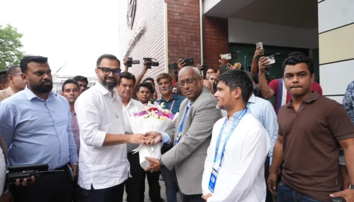 ​বাংলাদেশ-পাকিস্তান ম্যাচ দেখতে মাঠে হাজির ক্রীড়া প্রতিমন্ত্রী