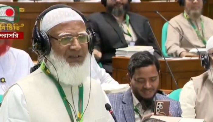 ​স্পিকারকে ‘লড়াকু মুক্তিযোদ্ধা’ বললেন জামায়াত আমীর, চাইলেন জাস্টিস