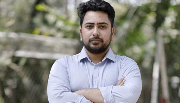 ​কারচুপির অভিযোগে হাইকোর্টে নাহিদ ইসলামের বিরুদ্ধে মামলা