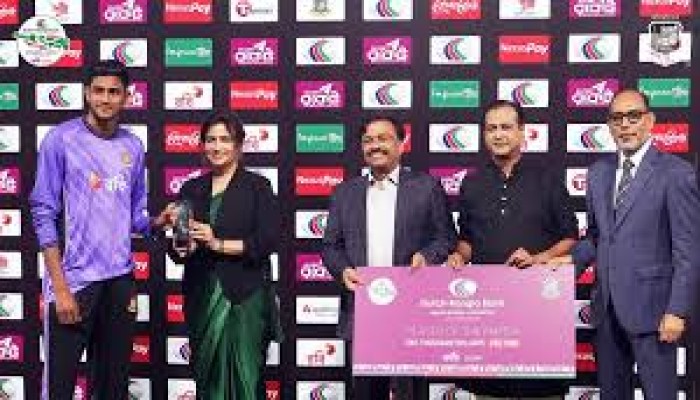 ​বাংলাদেশের তারকাকে নিয়ে আইসিসির পোস্ট