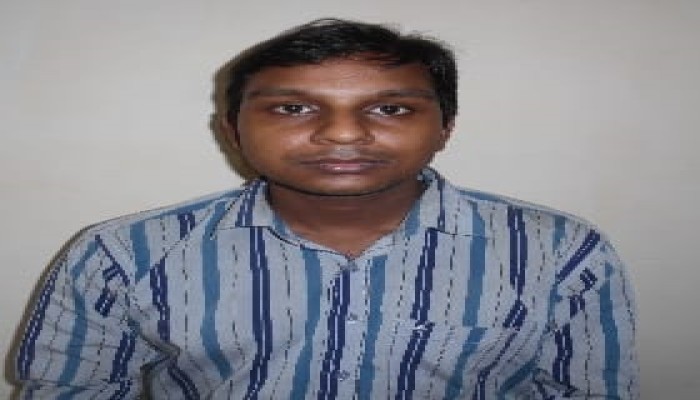 ​ডিমলায় অপকর্মে ভিডিও ভাইরাল তবুও বহাল তবিয়তে স্যাকমো কামাল