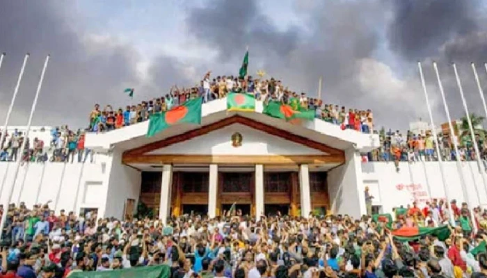 ​হাম দিয়ে জুলাইকে খাটো করা যাবে না