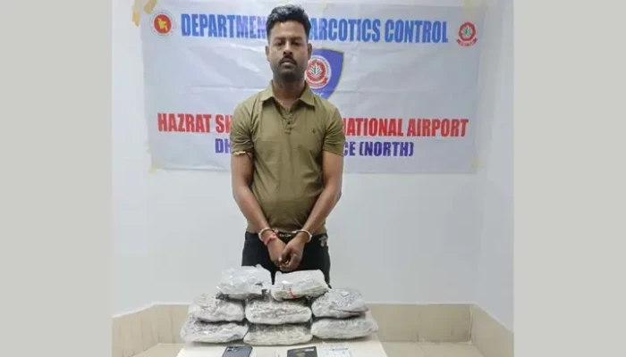 ঢাকায় ভারতীয় নাগরিক গ্রেপ্তার, ৪ কেজি কুশ উদ্ধার