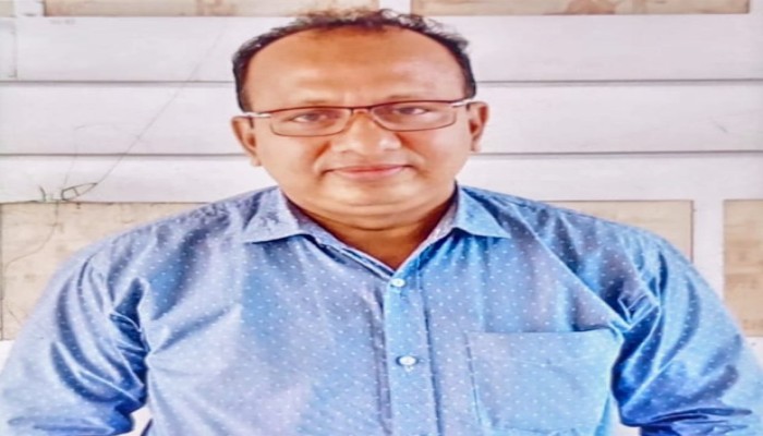 জন্মনিবন্ধন সেবা নাকি জালিয়াতির আখড়া: ডিএসসিসি জোন-৯ এ টাকার খেলা, নেপথ্যে নুরুল ইসলাম!